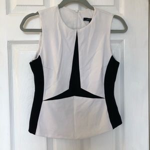 Judith & Charles zipper back sleeveless top, white and black, size 6